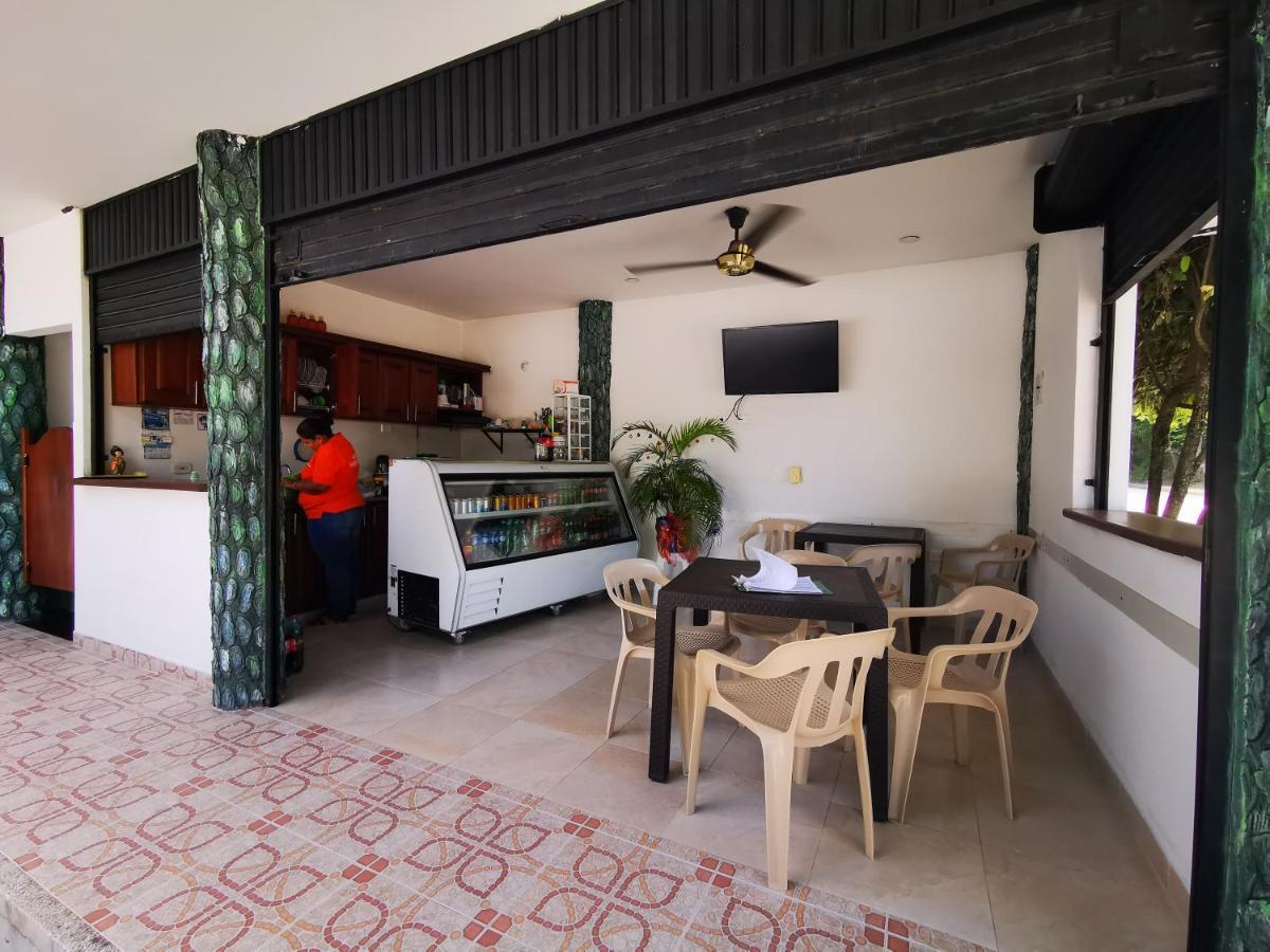 Hotel Paraiso Plaza Puerto Triunfo Zewnętrze zdjęcie