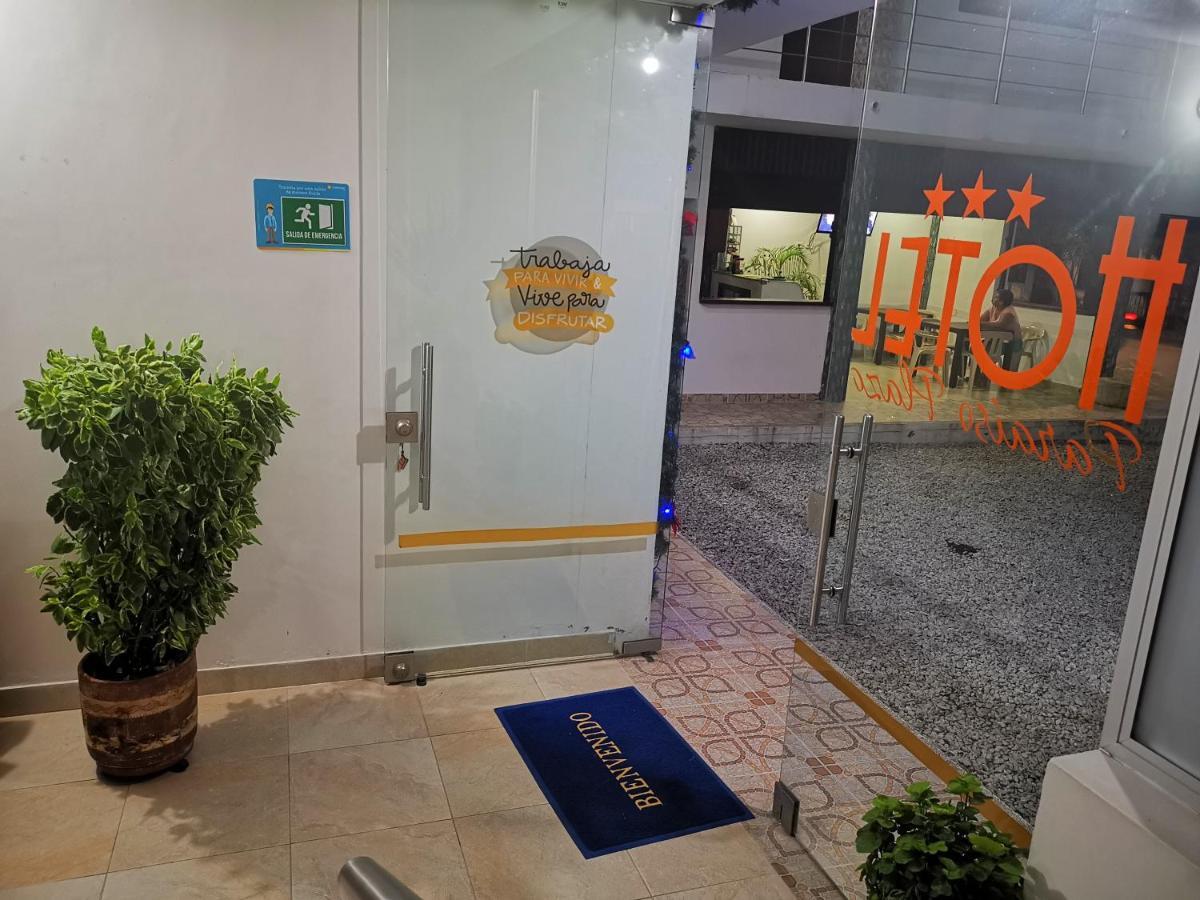 Hotel Paraiso Plaza Puerto Triunfo Zewnętrze zdjęcie